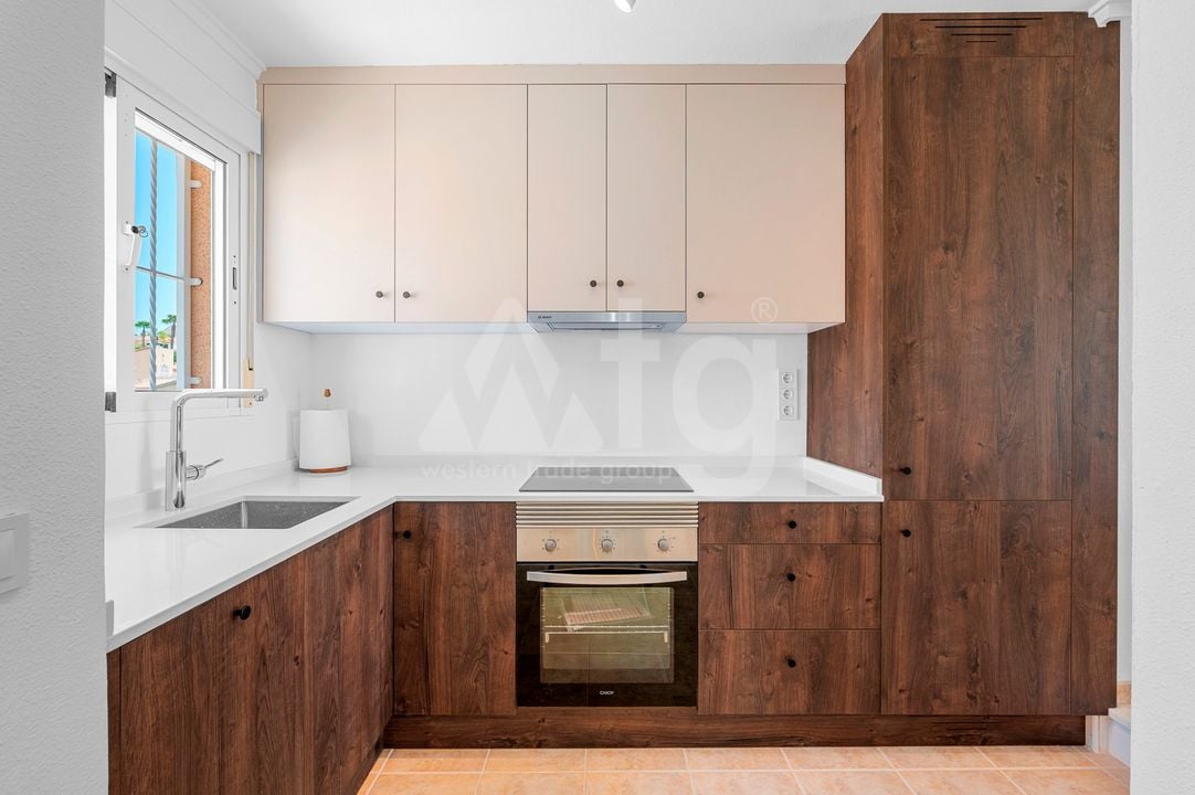 Villa de 3 chambres à Ciudad Quesada - CBB143828 - Photo - 12