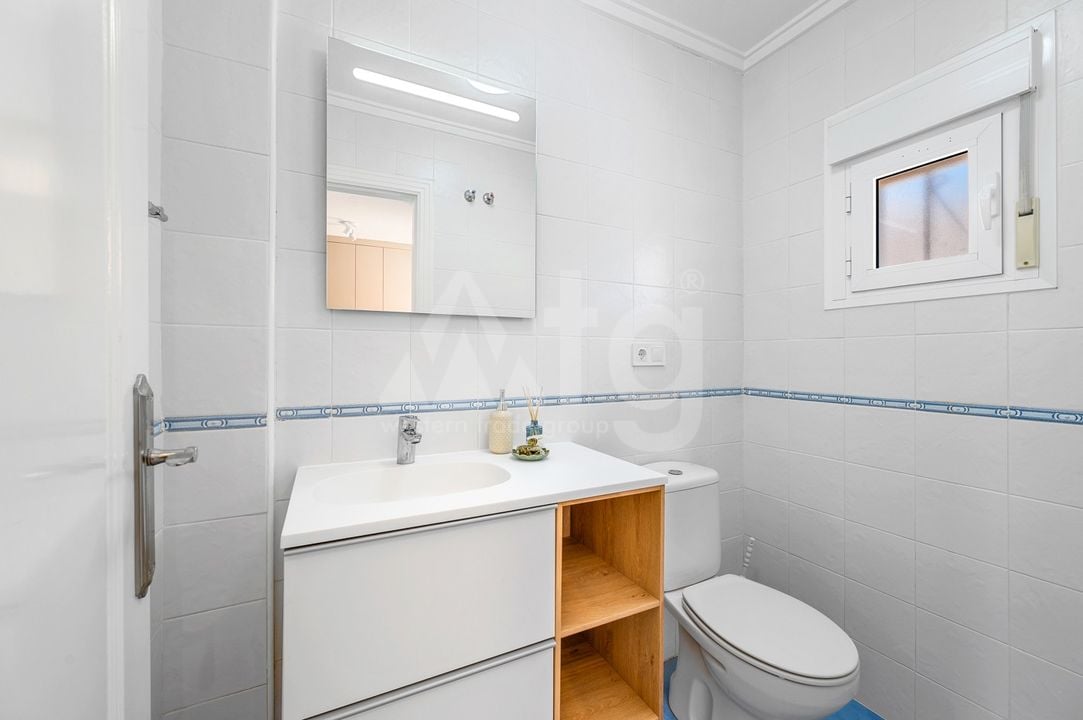 Villa de 3 chambres à Ciudad Quesada - CBB143828 - Photo - 25