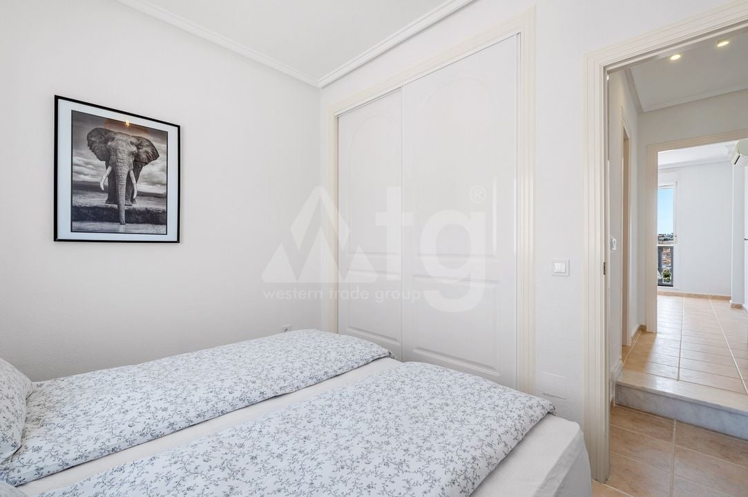 Villa de 3 chambres à Ciudad Quesada - CBB143828 - Photo - 19
