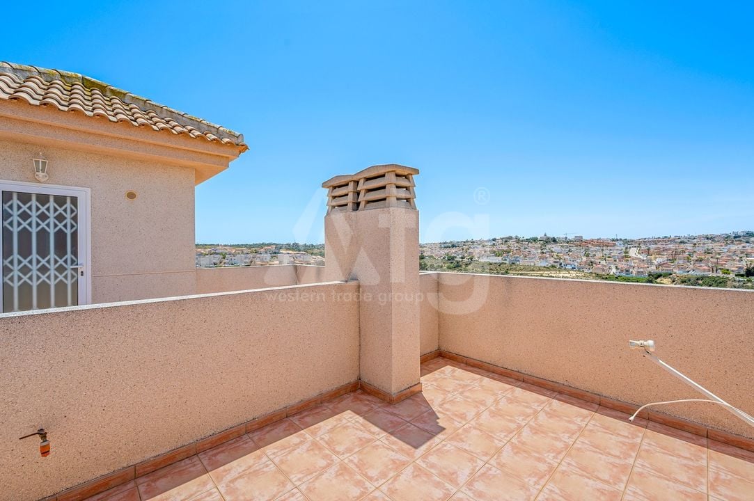 Villa de 3 chambres à Ciudad Quesada - CBB143828 - Photo - 36