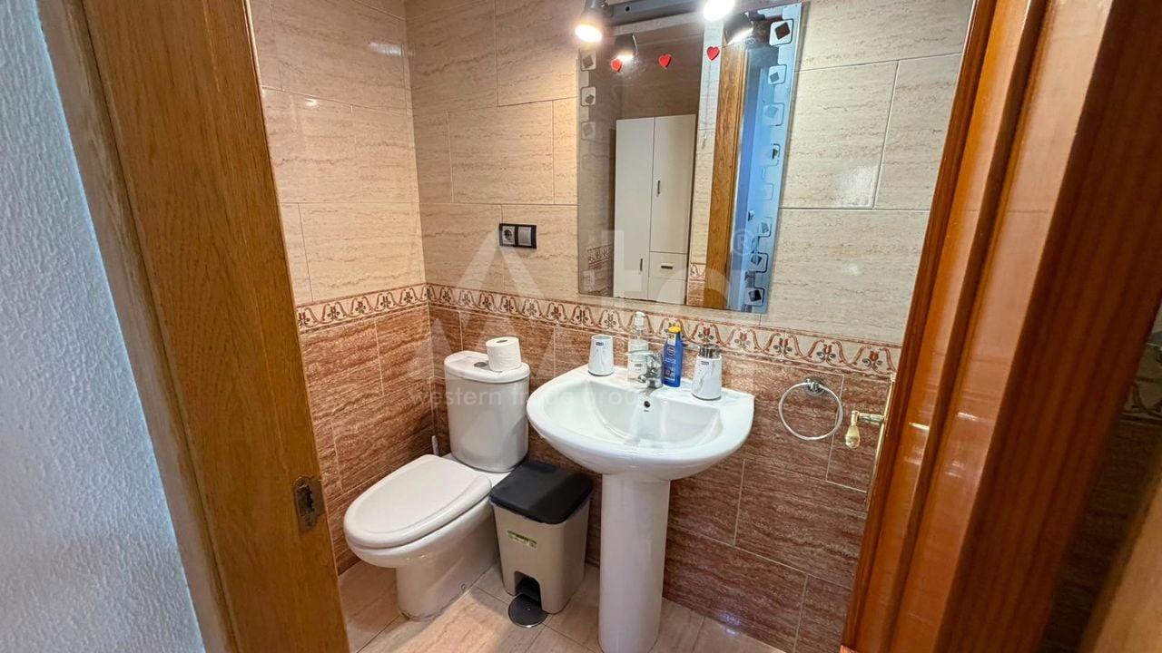2 bedroom Apartment in Torrevieja - CT143842 - Photo - 18