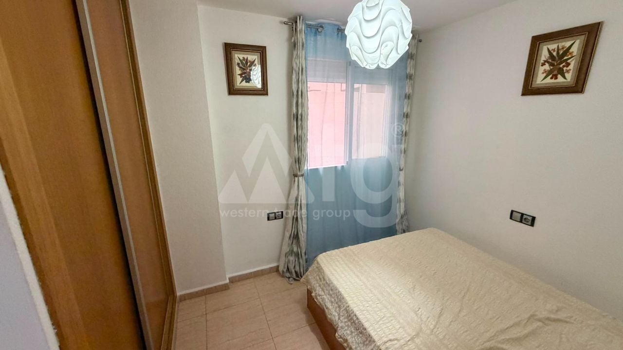 2 bedroom Apartment in Torrevieja - CT143842 - Photo - 15