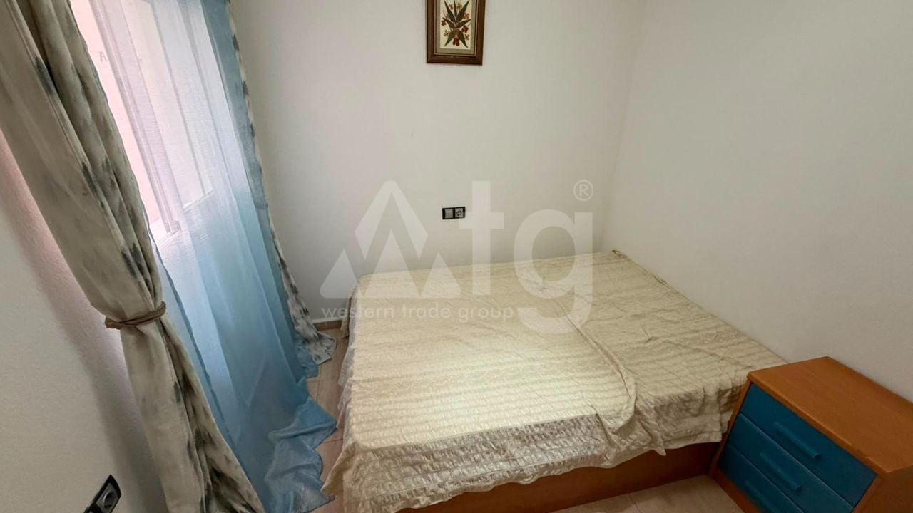 2 bedroom Apartment in Torrevieja - CT143842 - Photo - 13