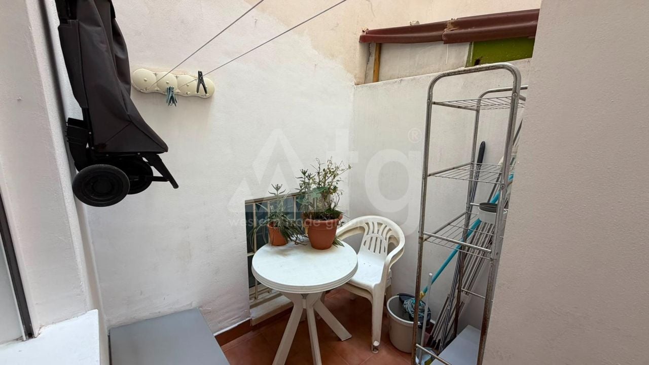2 bedroom Apartment in Torrevieja - CT143842 - Photo - 9