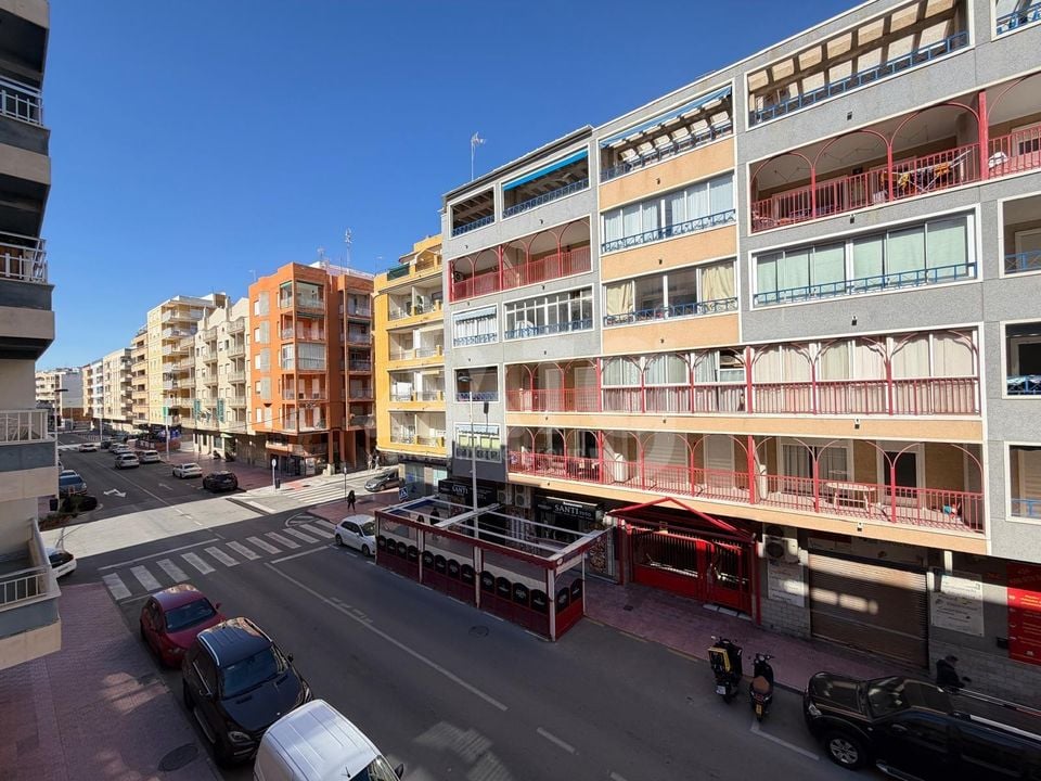 Appartement de 3 chambres à Torrevieja - SV143903 - Photo - 1