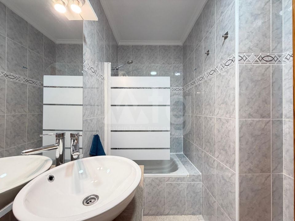 Appartement de 3 chambres à Torrevieja - SV143903 - Photo - 23