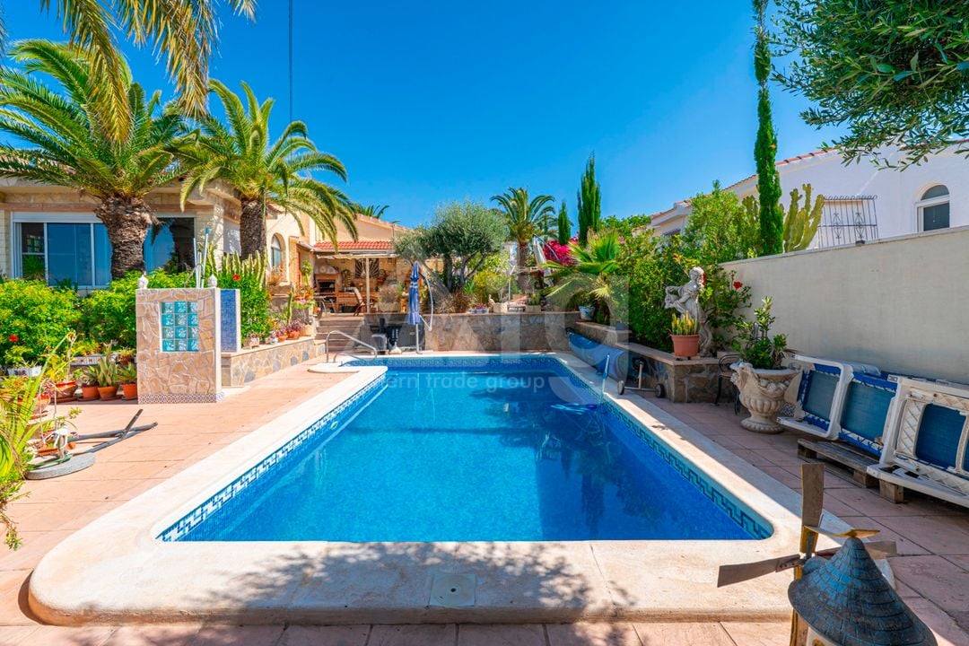 3 bedroom Villa in Rojales - CBB144133 - Photo - 2