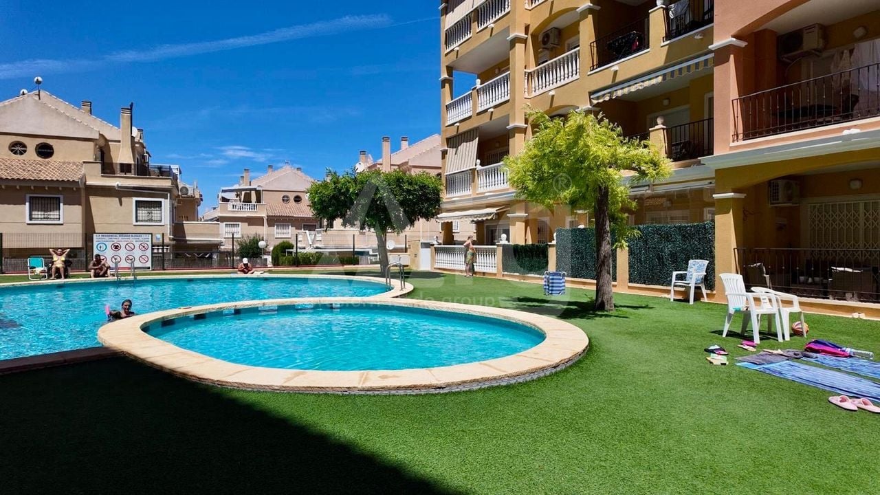 Penthouse de 2 chambres à Torrevieja - JJ144139 - Photo - 1