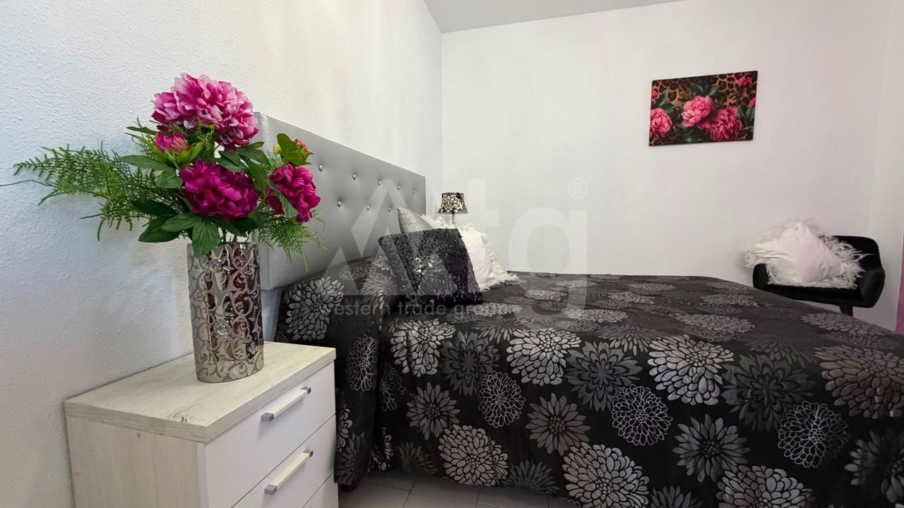 1 bedroom Apartment in Torrevieja - CT144374 - Photo - 11