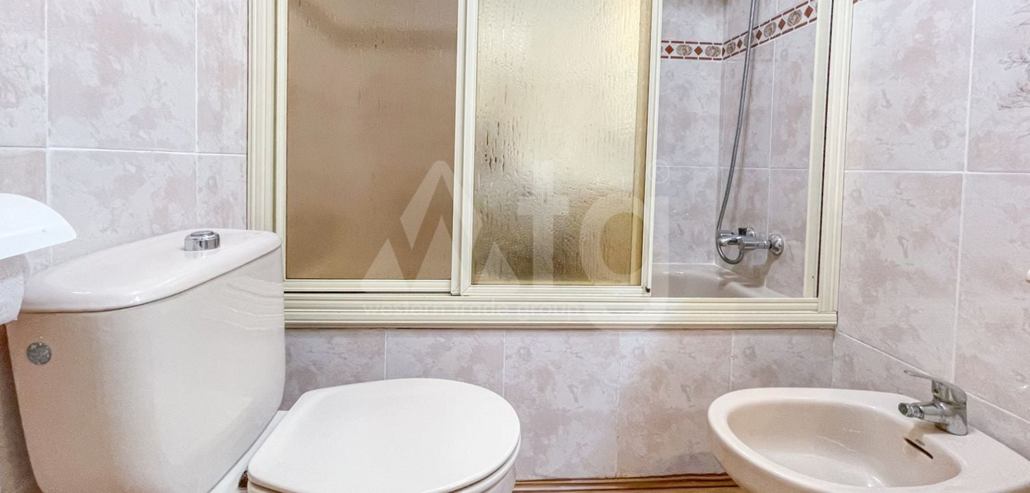 Apartament cu 3 dormitoare în Torrevieja - MVR144524 - Imagini - 16