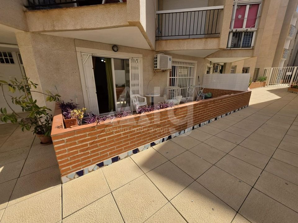 1 Schlafzimmer Appartement in Torrevieja - VEC144682 - Foto - 3