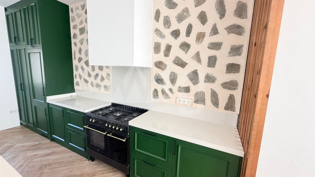 3 bedroom Townhouse in Catral - BCH144724 - Photo - 8