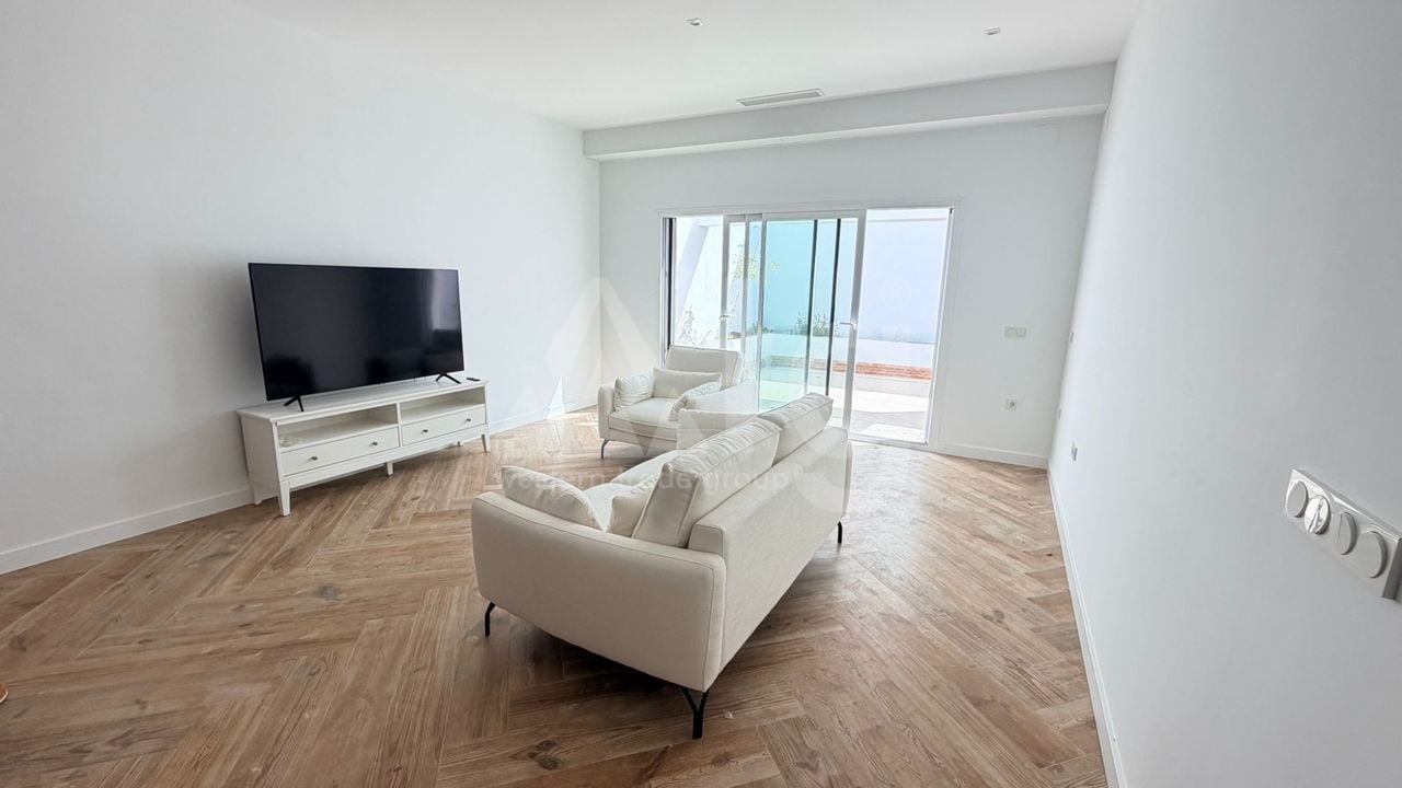 3 bedroom Townhouse in Catral - BCH144724 - Photo - 2