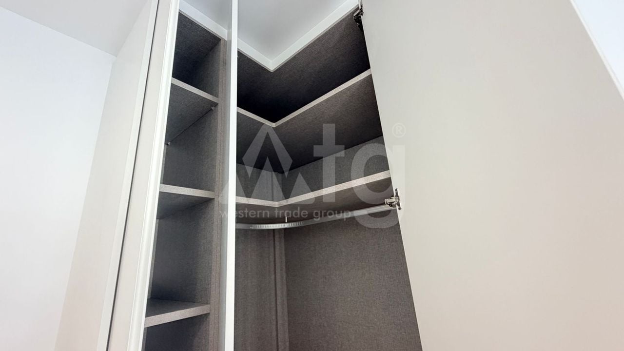3 bedroom Townhouse in Catral - BCH144724 - Photo - 16