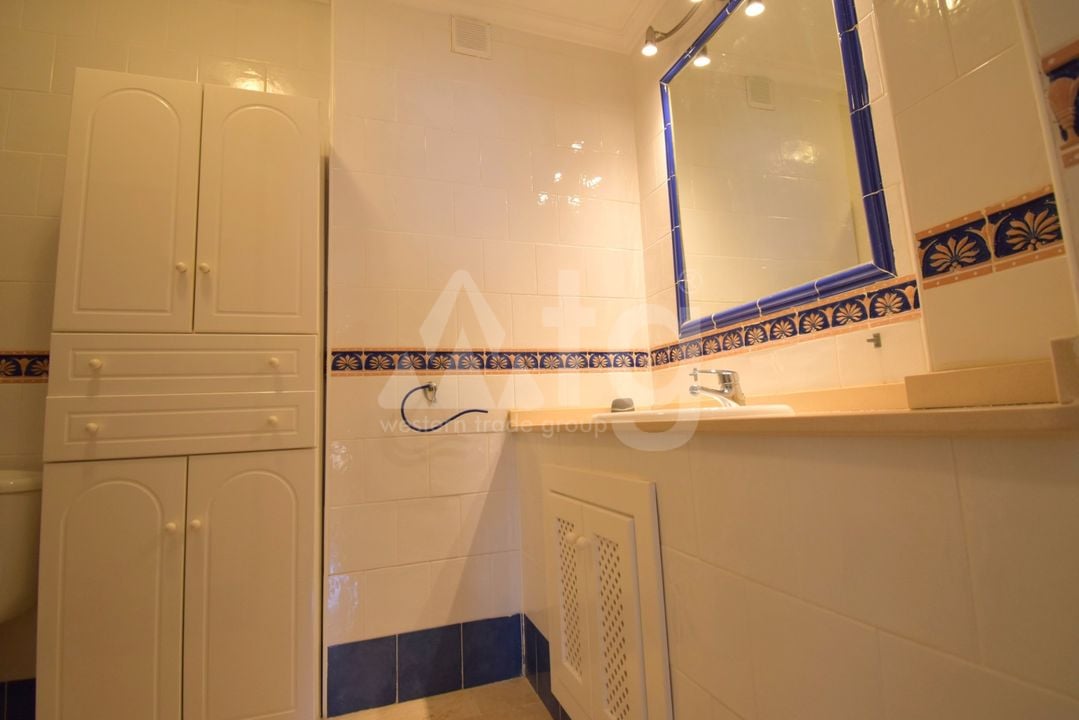 2 bedroom Apartment in Playa Flamenca - VRE144773 - Photo - 14