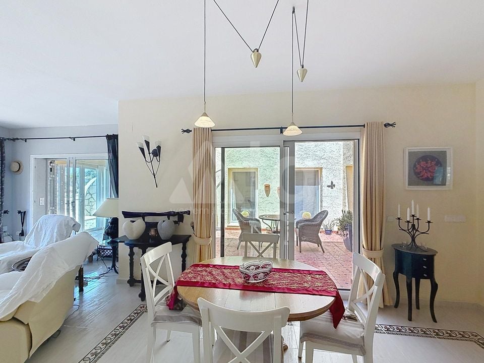 3 bedroom Villa in Cumbre del Sol - CDS144813 - Photo - 8