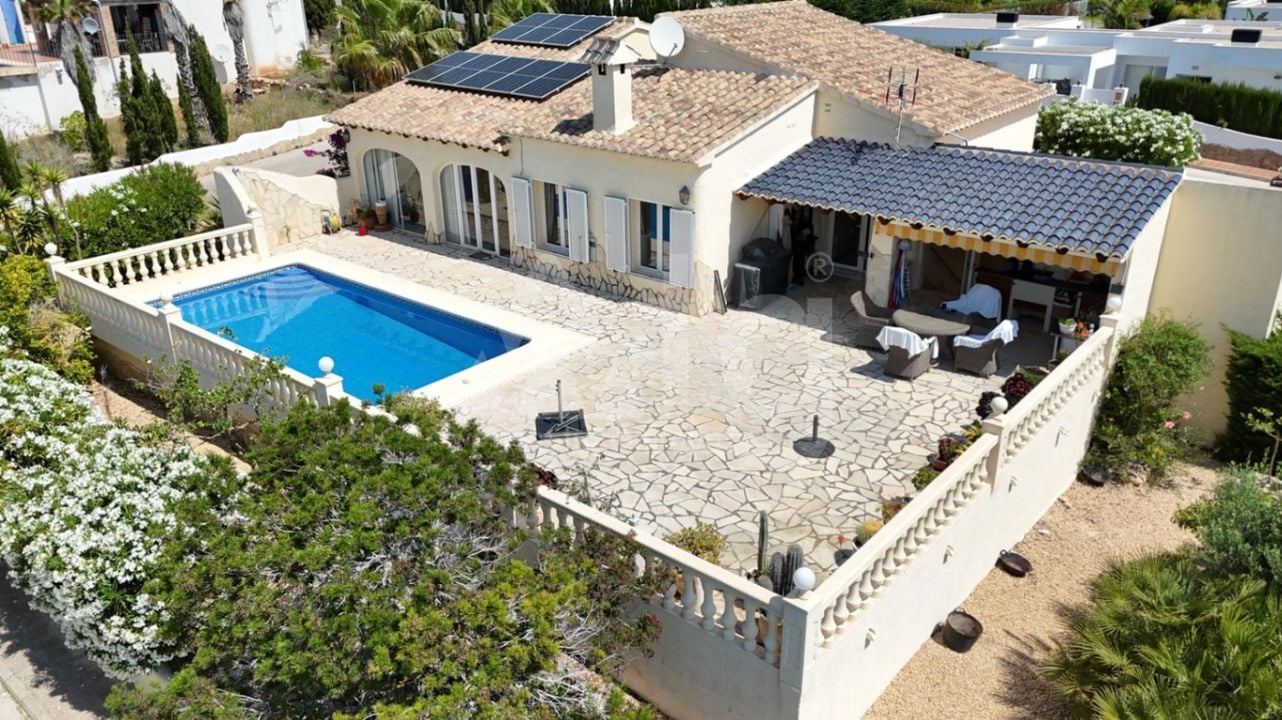 3 bedroom Villa in Cumbre del Sol - CDS144813 - Photo - 2