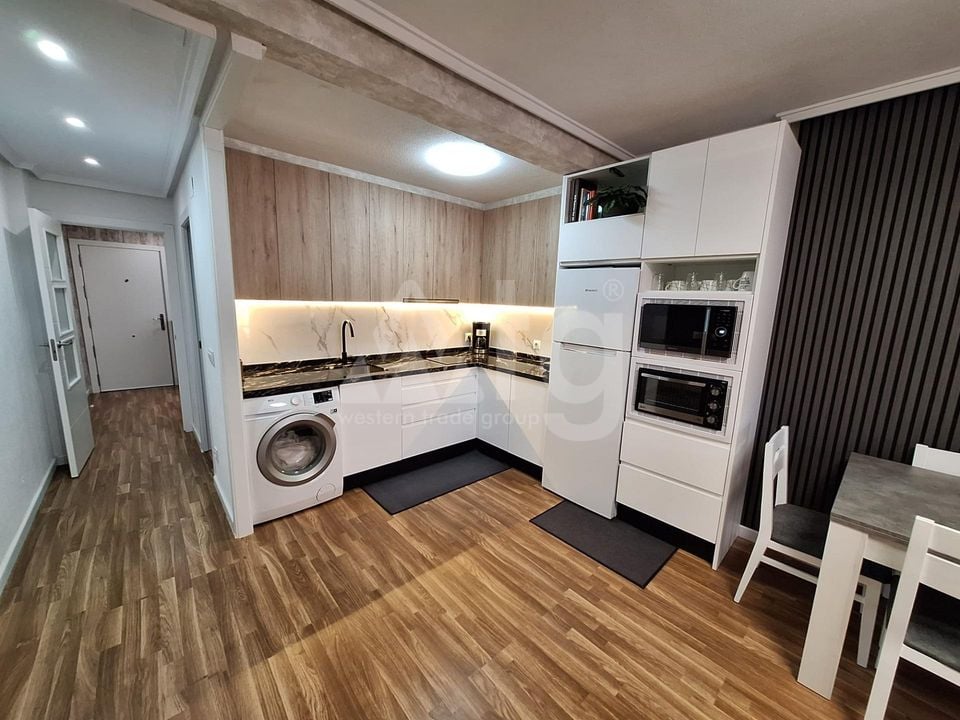 3 bedroom Penthouse in Torrevieja - AG151583 - Photo - 5