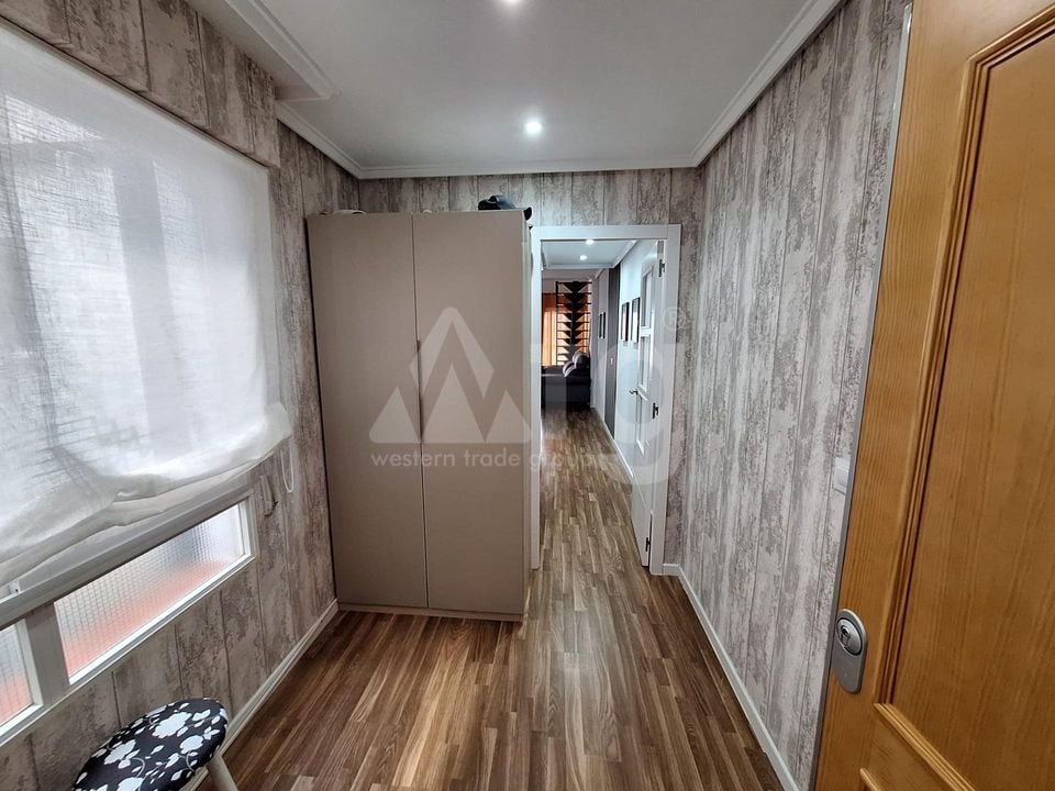 3 bedroom Penthouse in Torrevieja - AG151583 - Photo - 18