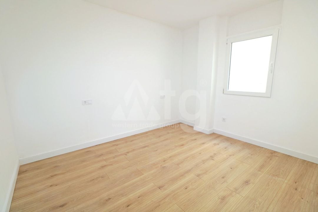 3 bedroom Apartment in Torrevieja - PSA145058 - Photo - 9