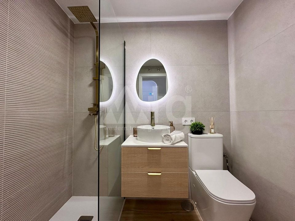 2 bedroom Apartment in Torrevieja - CT145061 - Photo - 18