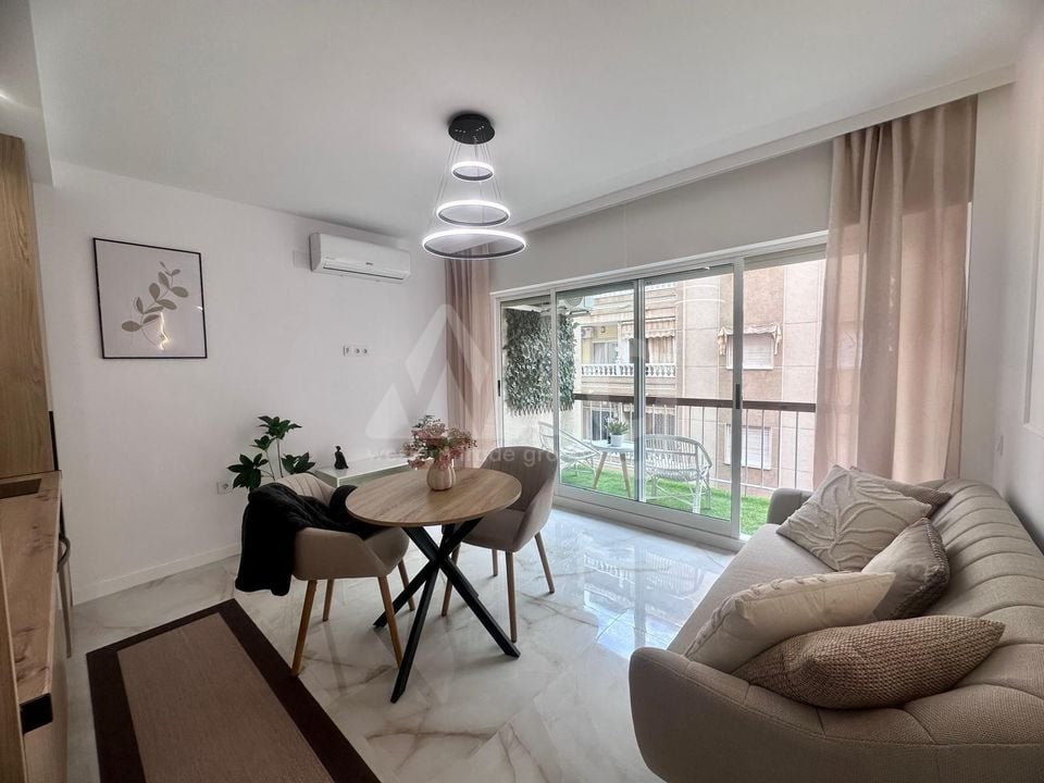 1 bedroom Apartment in Torrevieja - CT145062 - Photo - 2