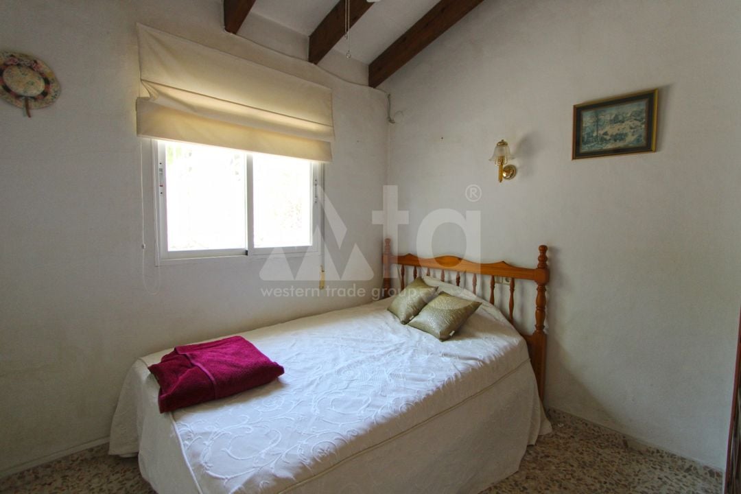3 bedroom Villa in Orba - PGP145160 - Photo - 9