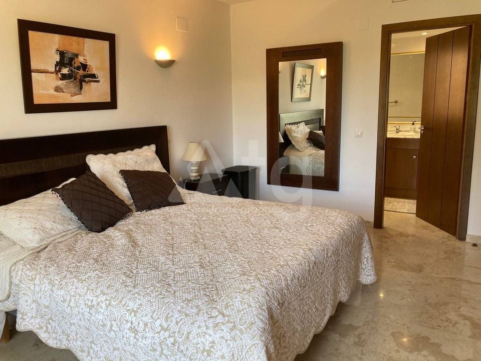 2 bedroom Apartment in Punta Prima - LR145193 - Photo - 11