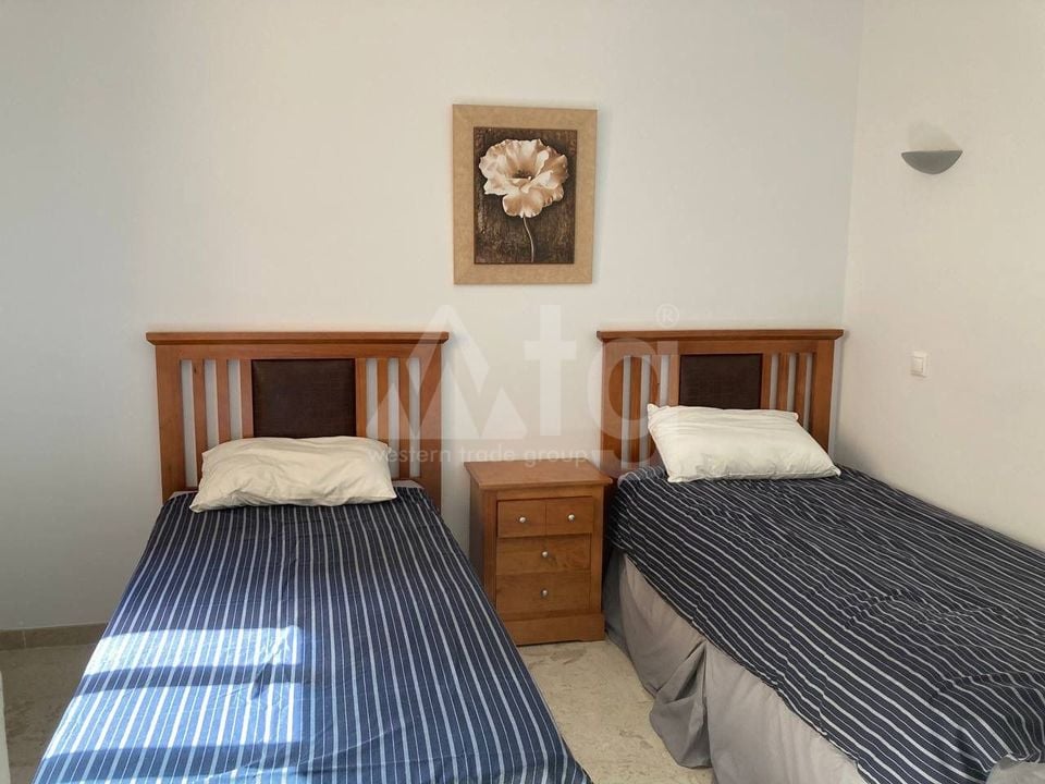 2 bedroom Apartment in Punta Prima - LR145193 - Photo - 13