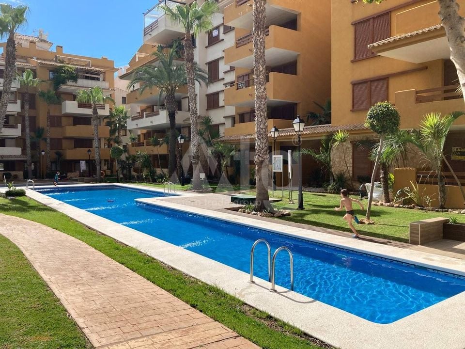 2 bedroom Apartment in Punta Prima - LR145193 - Photo - 2
