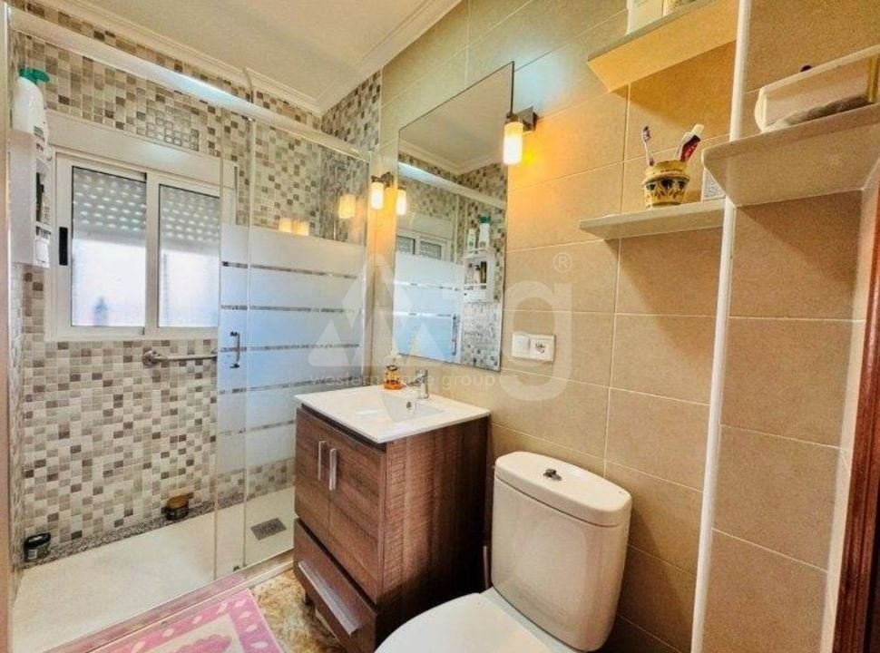2 bedroom Apartment in La Mata - JLM145203 - Photo - 9