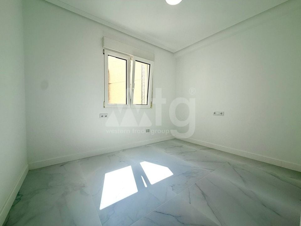 2 bedroom Penthouse in Orihuela Costa - CSH145307 - Photo - 6