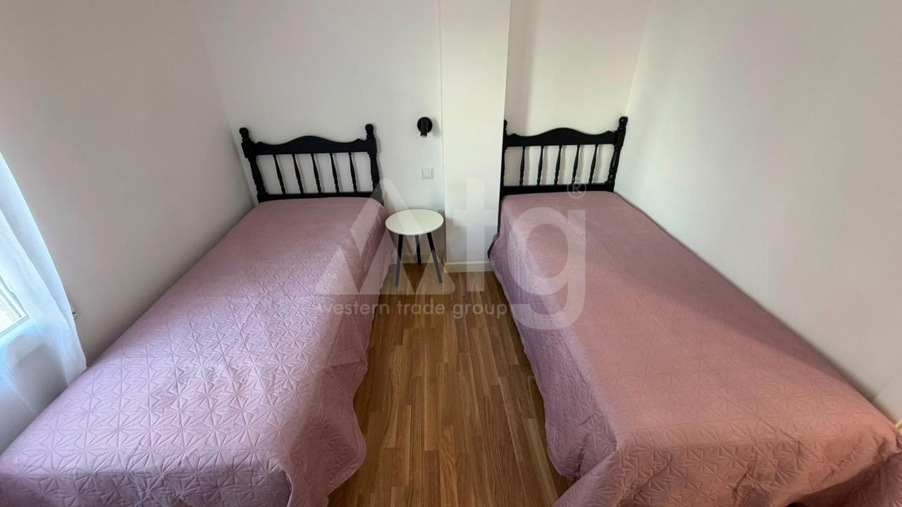 3 bedroom Apartment in Torrevieja - CT145438 - Photo - 23