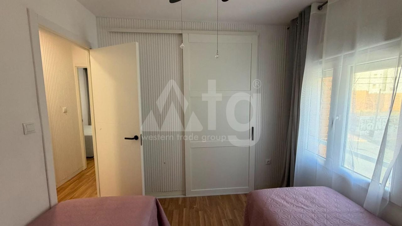 3 bedroom Apartment in Torrevieja - CT145438 - Photo - 25