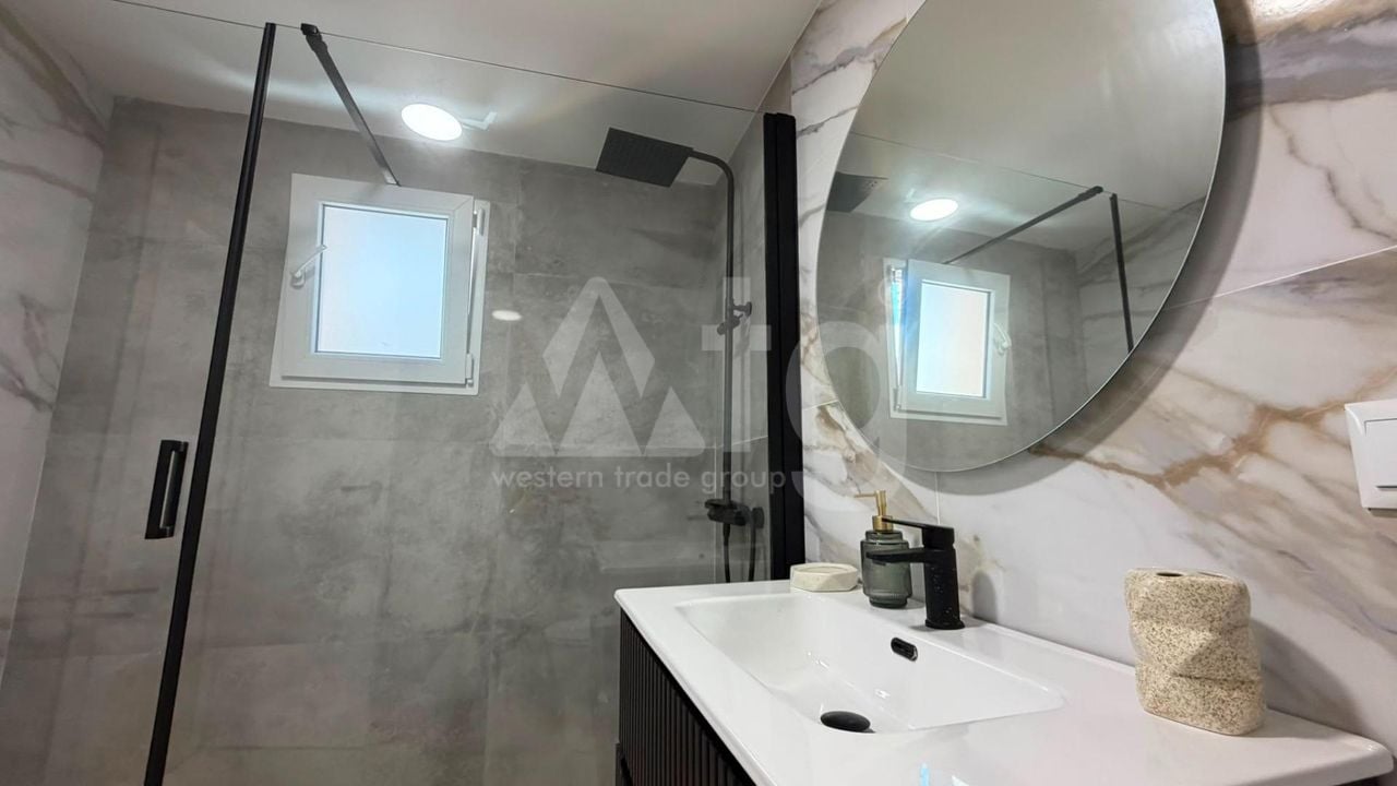 3 bedroom Apartment in Torrevieja - CT145438 - Photo - 22