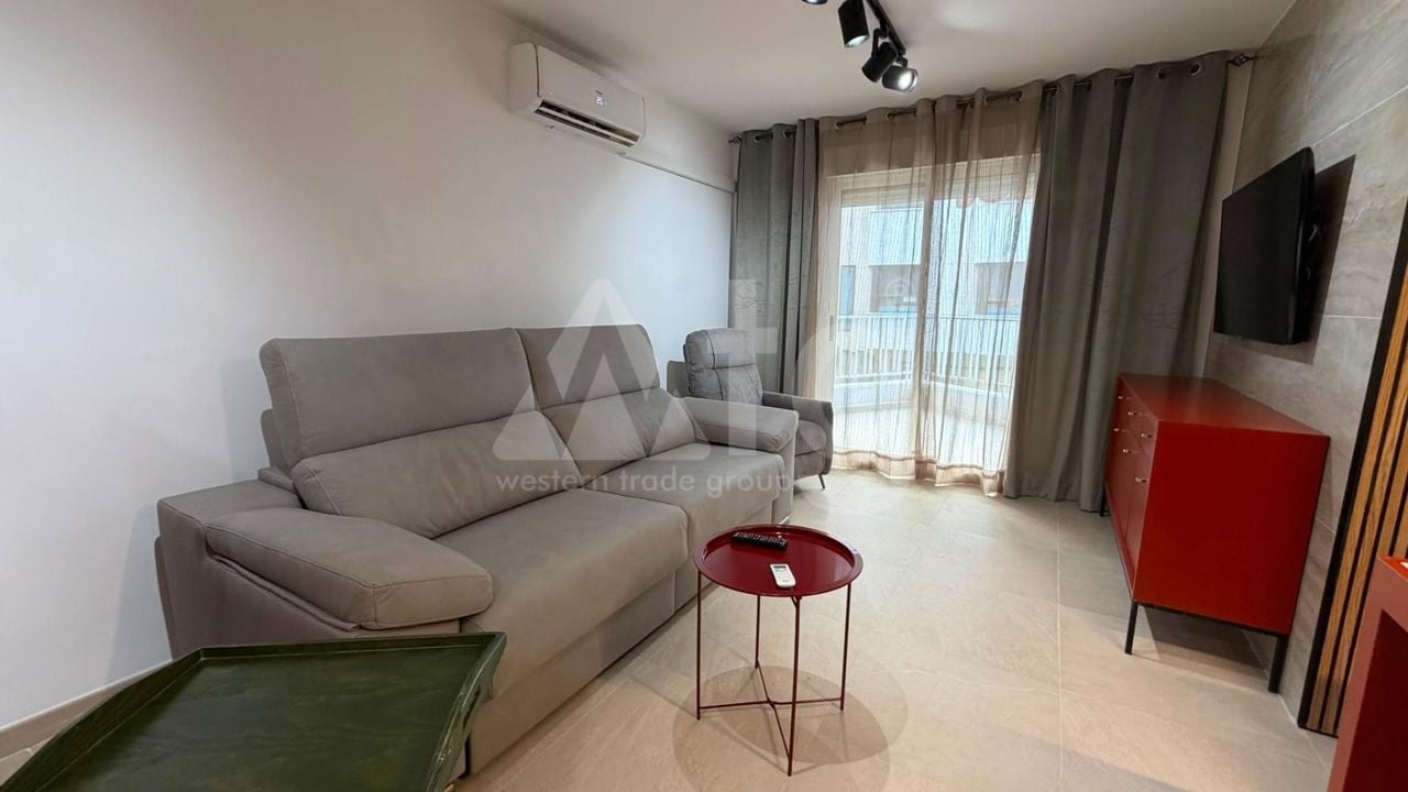 3 bedroom Apartment in Torrevieja - CT145438 - Photo - 2