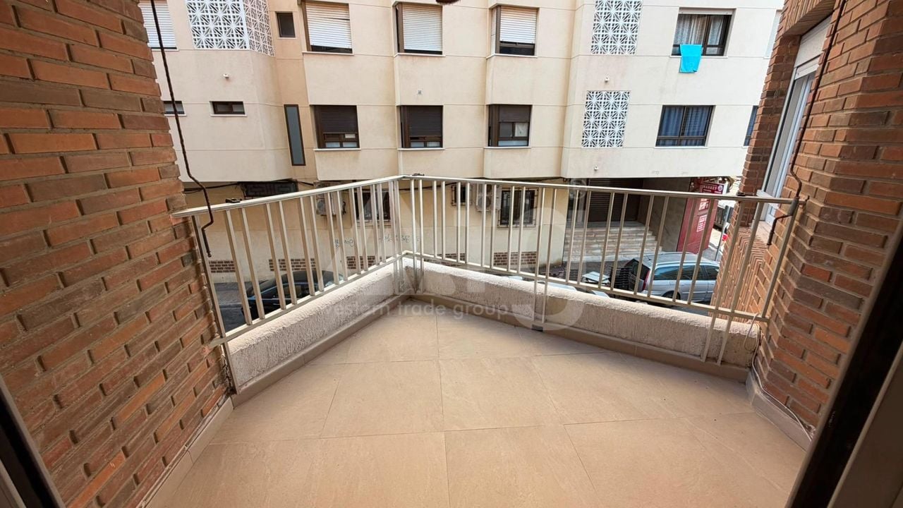 3 bedroom Apartment in Torrevieja - CT145438 - Photo - 32