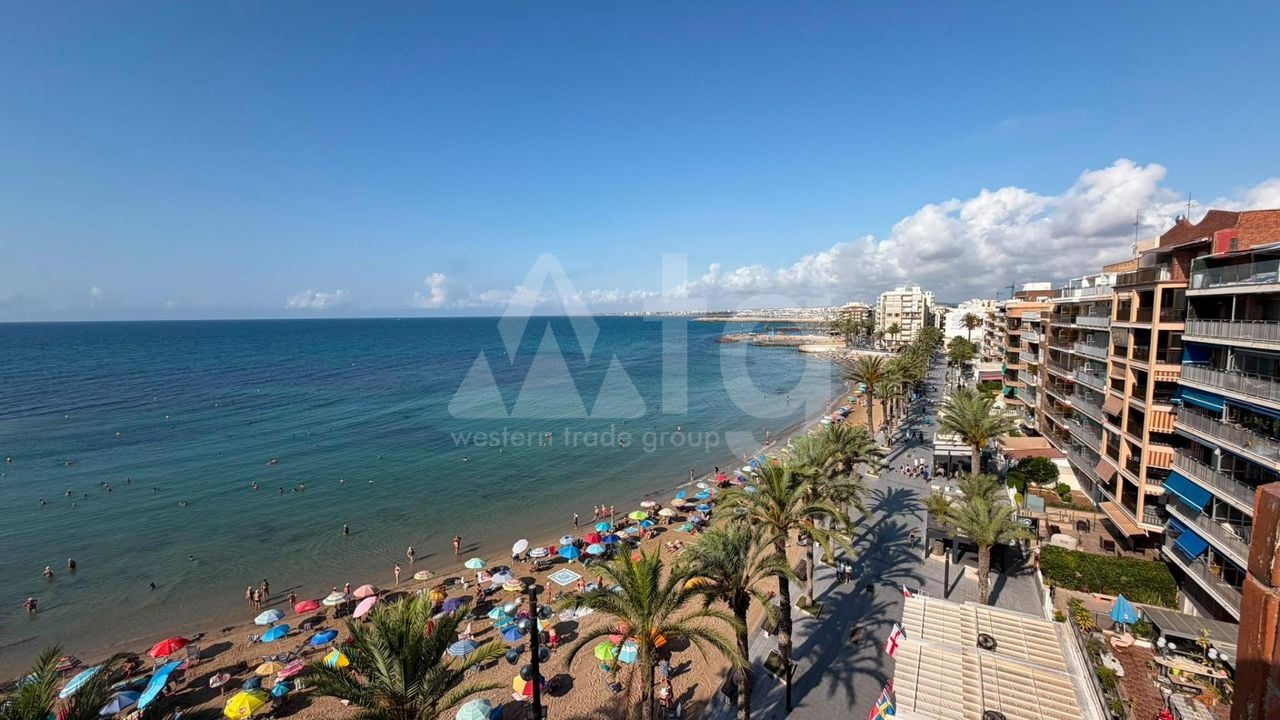 3 bedroom Apartment in Torrevieja - CT145438 - Photo - 37