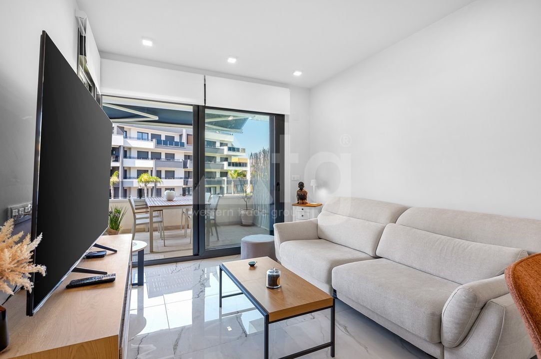 2 bedroom Apartment in Orihuela Costa - CBW145717 - Photo - 3