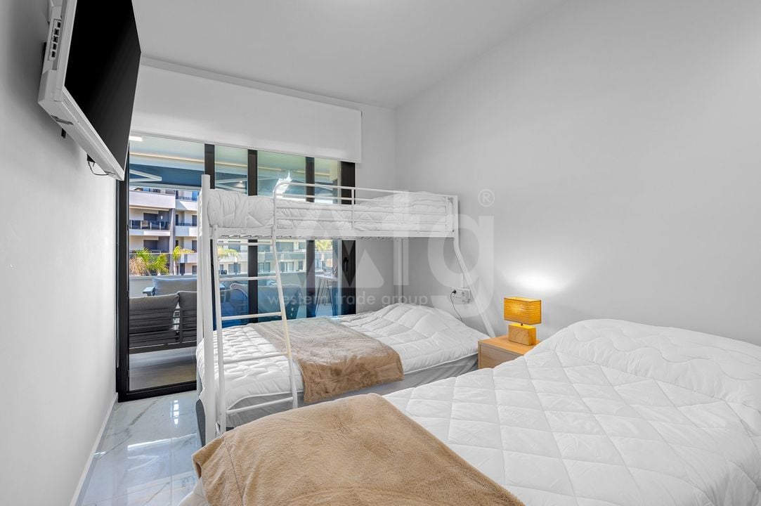 2 bedroom Apartment in Orihuela Costa - CBW145717 - Photo - 13