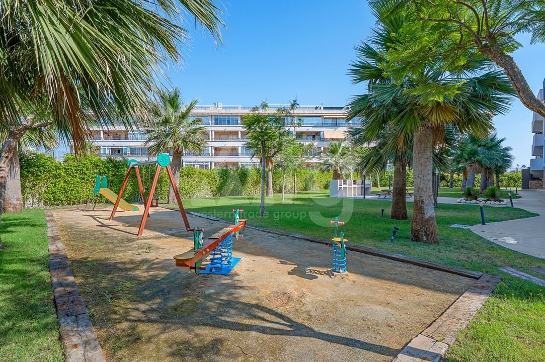 2 bedroom Apartment in Orihuela Costa - CBW145717 - Photo - 32