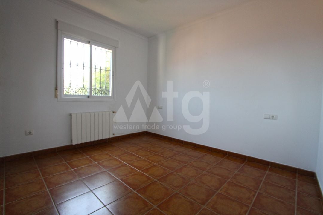 Villa de 5 habitaciones en Orba - PGP145773 - Foto - 17