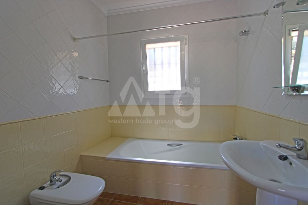 Villa de 5 habitaciones en Orba - PGP145773 - Foto - 19