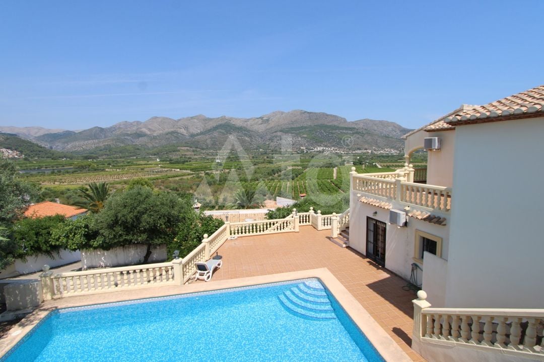 Villa de 5 habitaciones en Orba - PGP145773 - Foto - 3