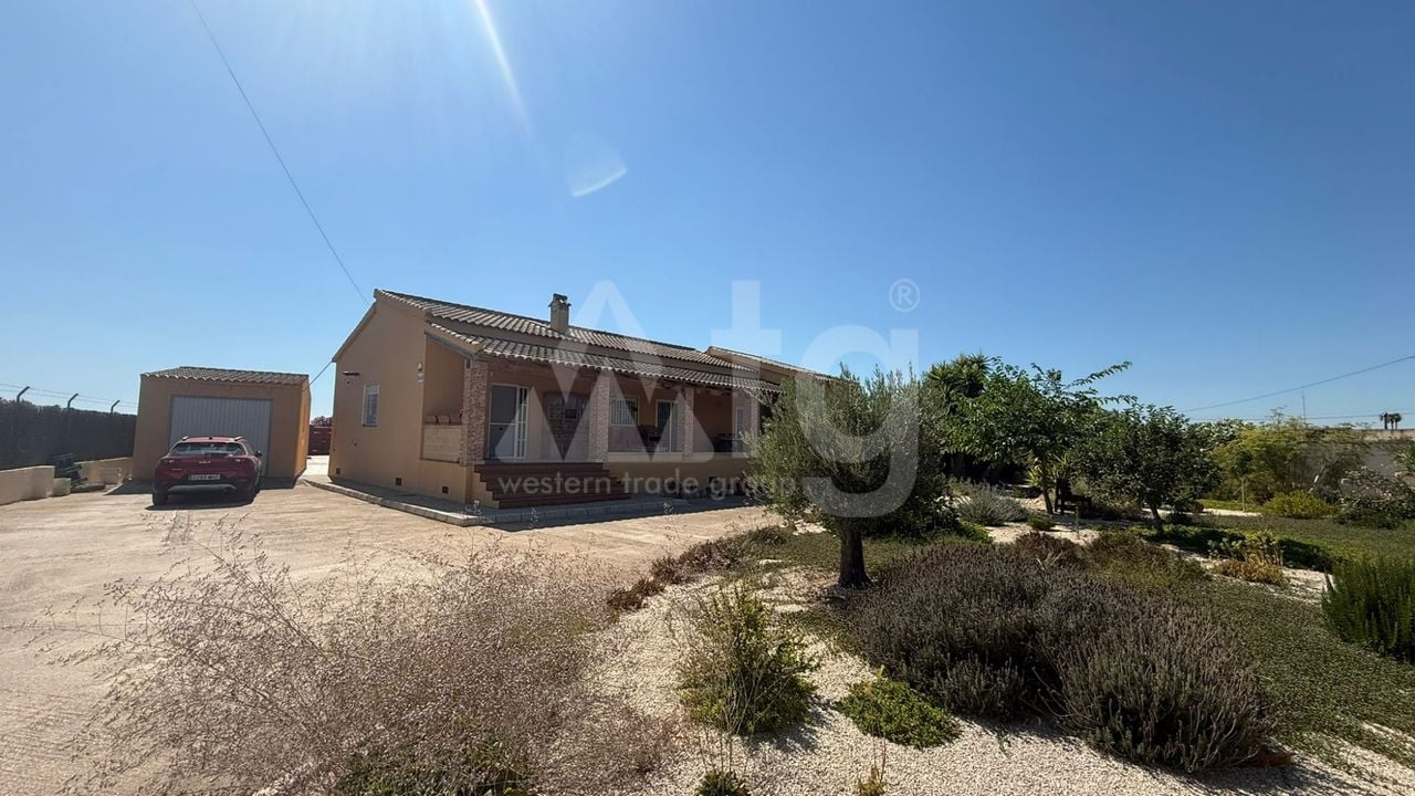 3 bedroom Villa in Catral - JLM145817 - Photo - 3