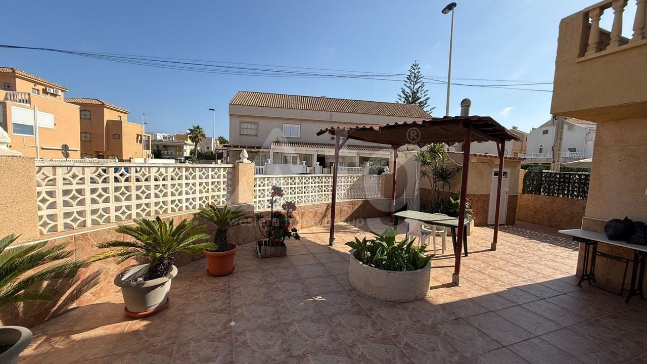 Duplex de 3 chambres à Torrevieja - CT145870 - Photo - 3