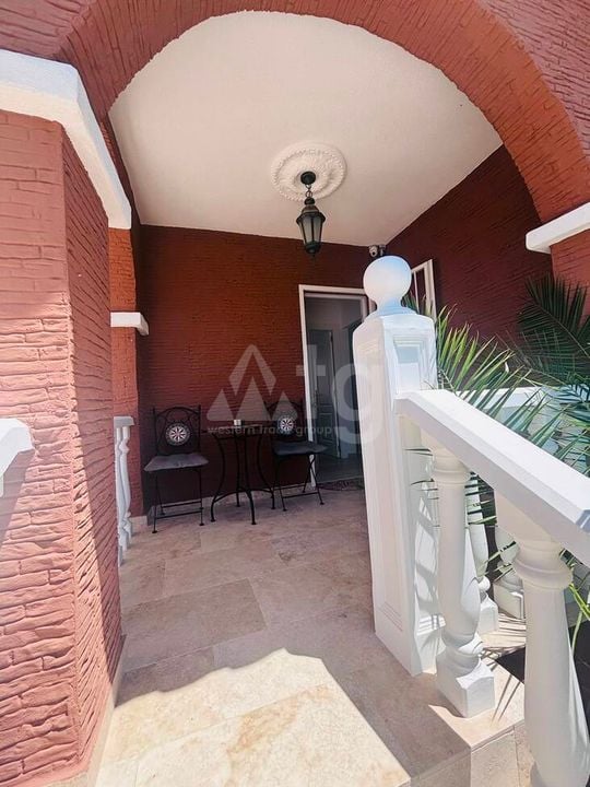 3 bedroom Villa in Orihuela Costa - SLS145941 - Photo - 3