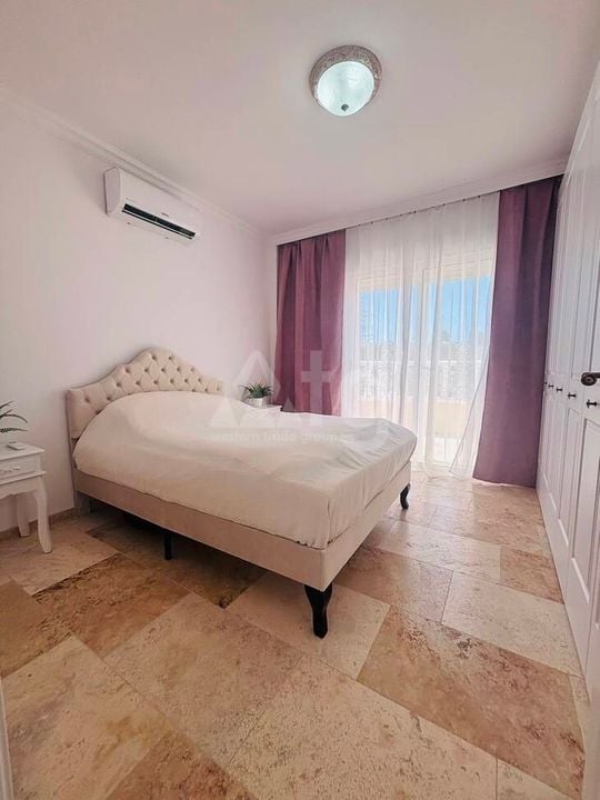 3 bedroom Villa in Orihuela Costa - SLS145941 - Photo - 13