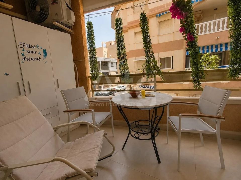 2 bedroom Apartment in La Mata - JLM145991 - Photo - 2