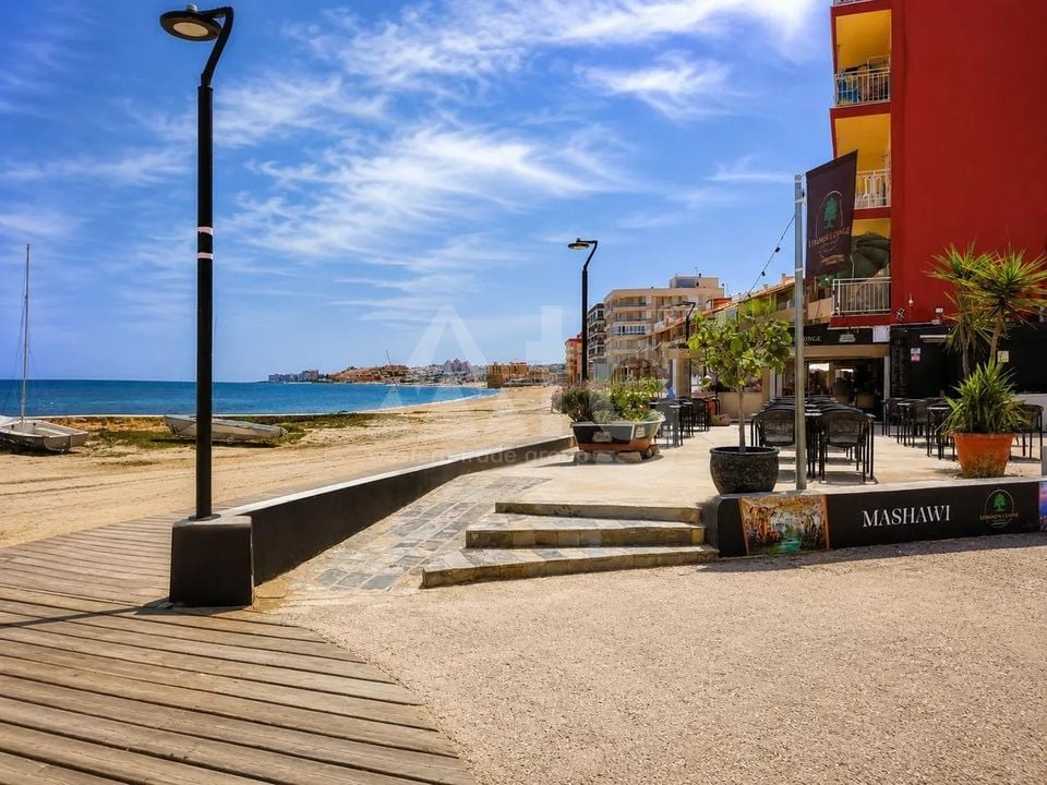 2 bedroom Apartment in La Mata - JLM145991 - Photo - 4